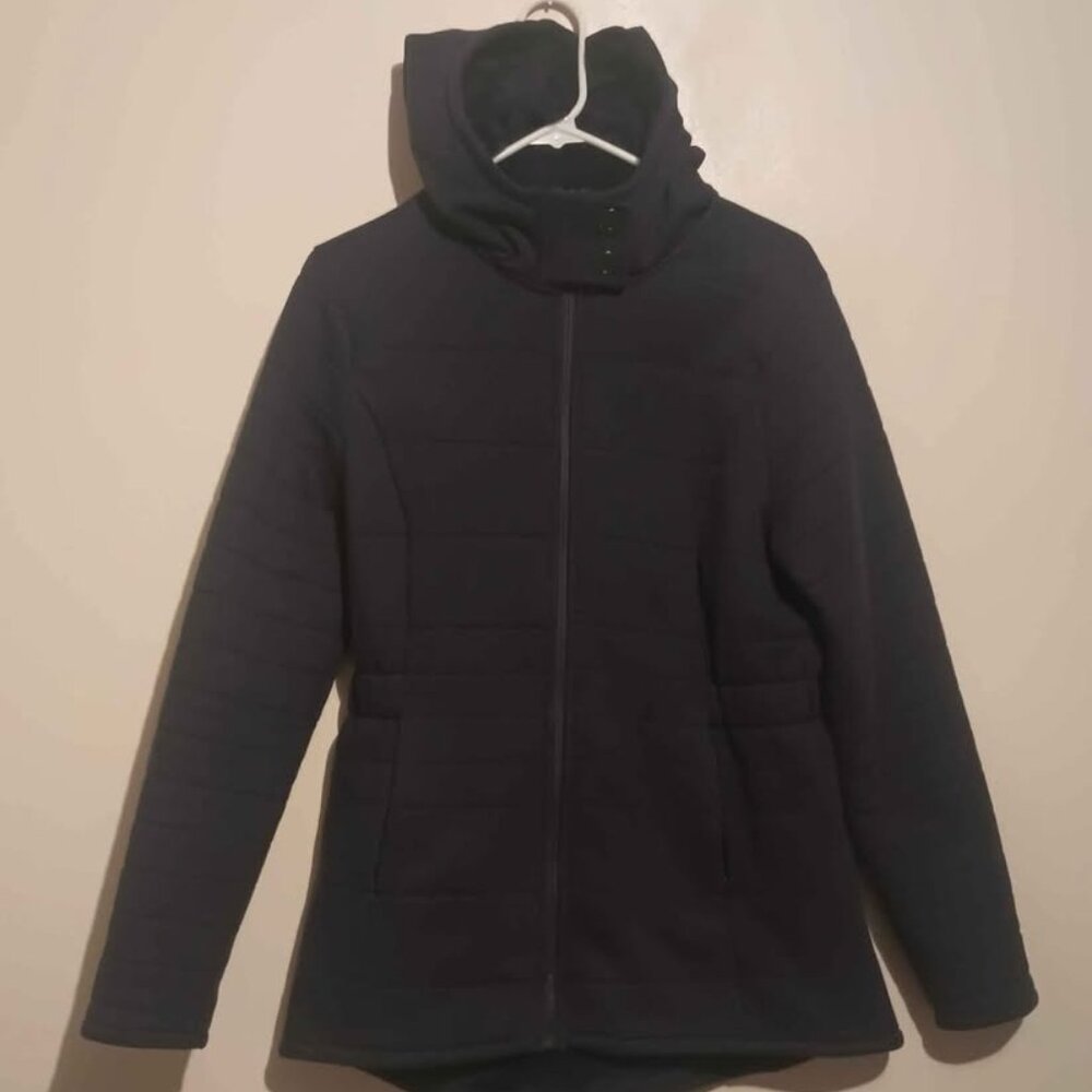 The North Face Quilted Jacket Extra Soft Inner Material in excellent condition L